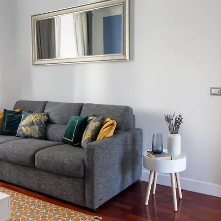 Exclusive Plus Parking Apartment *