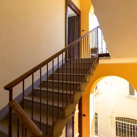 Exclusive Plus Parking Apartment Mailand