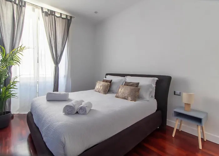 Exclusive Plus Parking Apartment *